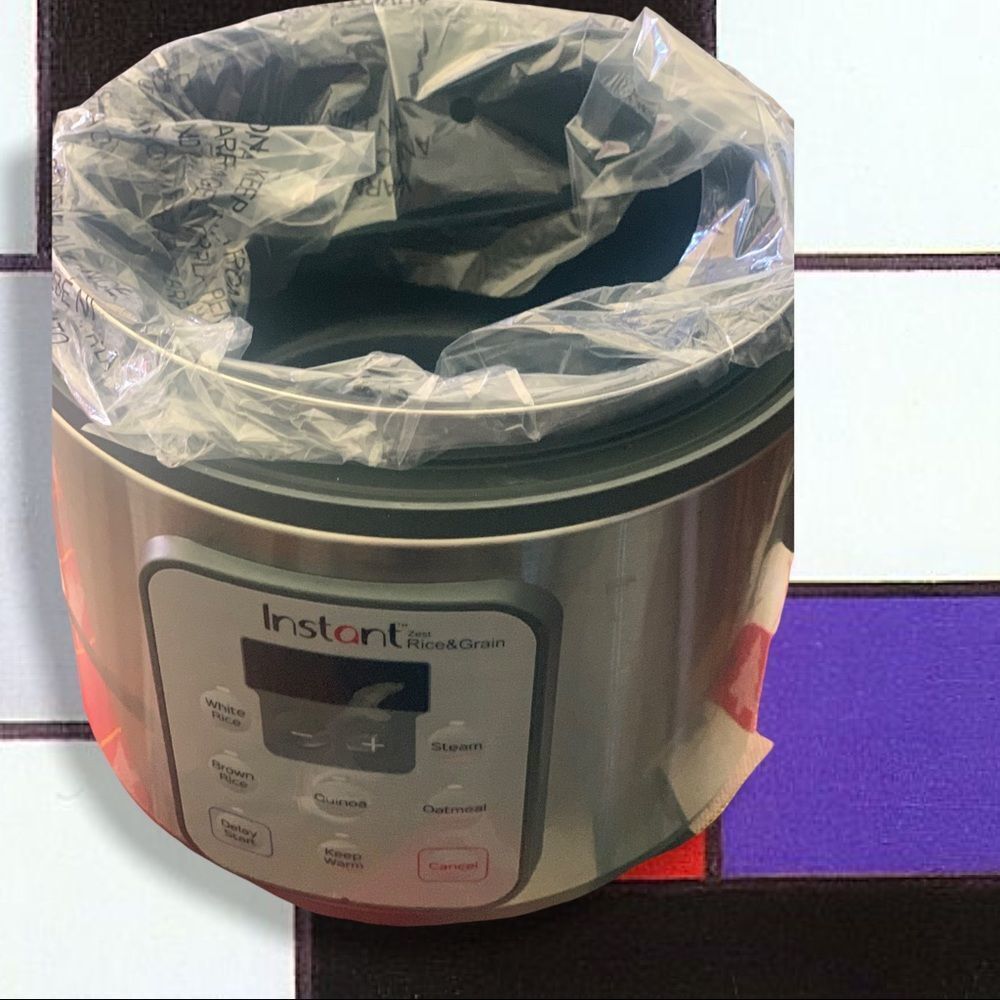Instant Pot Zest 8 Cup Rice Cooker - Picture 7 of 8